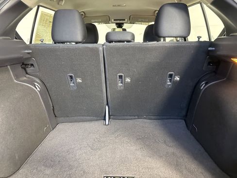 Used 2023 Nissan Kicks S image 22