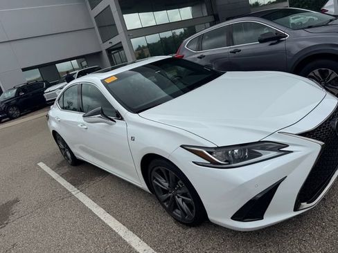 Used 2021 Lexus ES 350 F Sport w/ Accessory Package 2 FWD image 2
