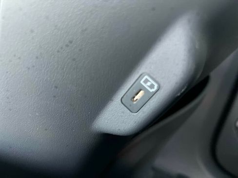 Used 2024 Kia EV9 Wind image 37