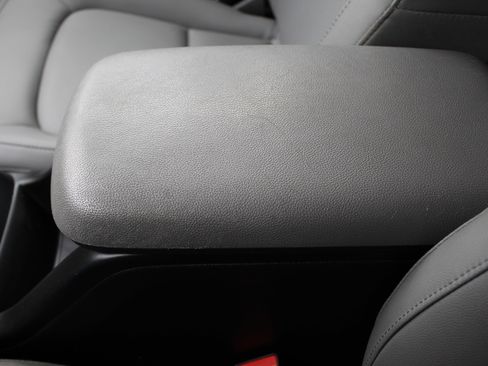 Used 2022 Chevrolet Colorado W/T image 31