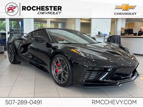 Used 2023 Chevrolet Corvette Stingray Premium Cpe w/ Z51 Performance Package RWD image 1