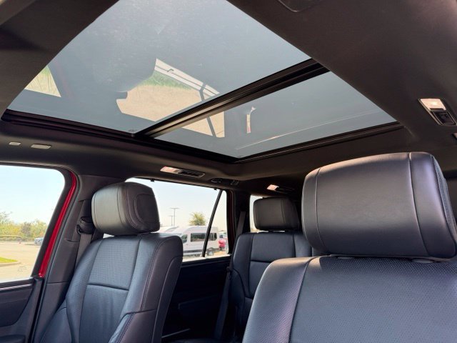 Used 2023 Toyota Sequoia Platinum AWD/4WD image 11