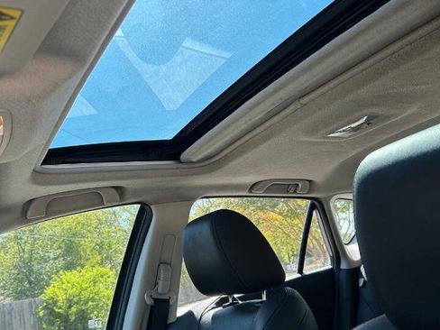 Used 2010 MAZDA MAZDA3 s Grand Touring image 39