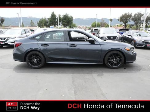 Certified 2025 Honda Civic Sport image 5