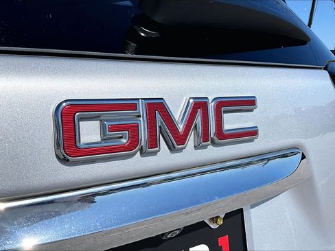 Used 2020 GMC Terrain SLT w/ Preferred Package AWD/4WD image 31