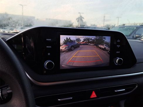 Used 2023 Hyundai Sonata SE image 23