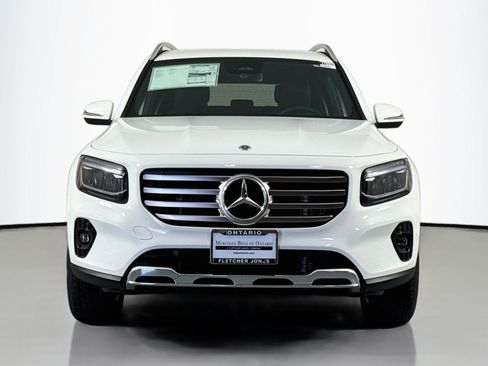 New 2026 Mercedes-Benz GLB 250 image 2