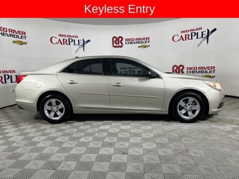 Used 2014 Chevrolet Malibu LS w/ Protection Package image 9