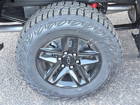 New 2026 Chevrolet Silverado 1500 LT Trail Boss w/ Convenience Package II image 6