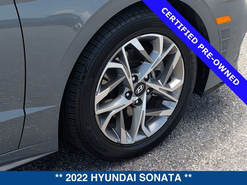 Used 2022 Hyundai Sonata SEL w/ Preferred Accessory Package FWD image 13