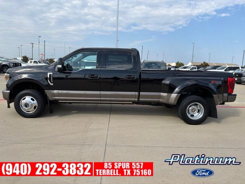 Used 2020 Ford F350 King Ranch w/ King Ranch Ultimate Package AWD/4WD image 25