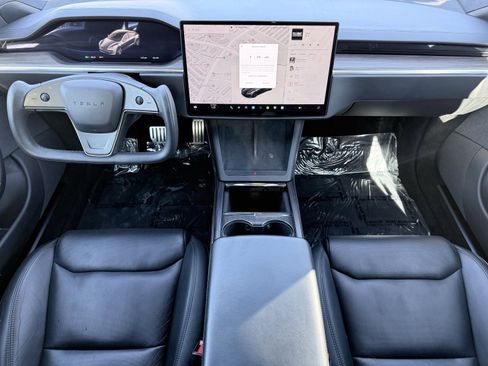 Used 2021 Tesla Model S Long Range image 2