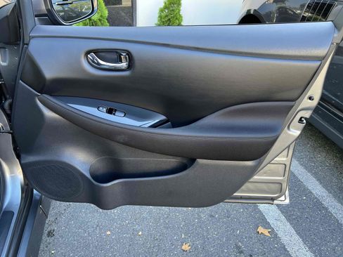 Used 2022 Nissan Leaf SV Plus w/ Protection Package FWD image 21