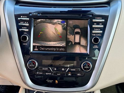 Used 2020 Nissan Murano Platinum FWD image 21