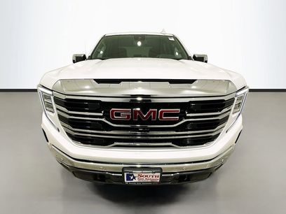 New 2026 GMC Sierra 1500 SLT