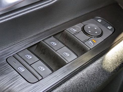 New 2026 Nissan Kicks SV w/ SV Premium Package image 23