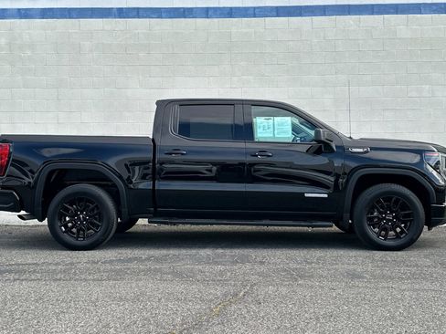 Used 2026 GMC Sierra 1500 Elevation w/ LPO, Elevation Black Package RWD image 3