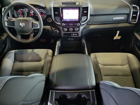 Used 2026 RAM 1500 Big Horn AWD/4WD image 12
