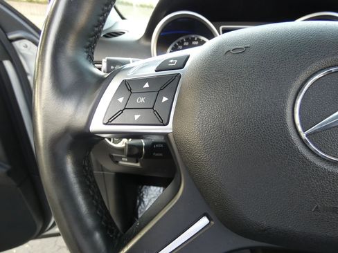 Used 2015 Mercedes-Benz ML 350 4MATIC image 80