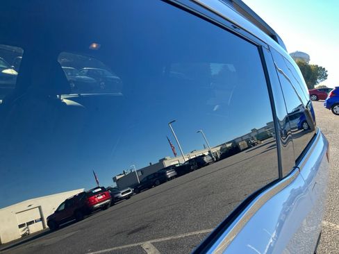 Certified 2024 Honda Odyssey Elite image 37