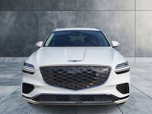 Used 2026 Genesis GV70 2.5T Select image 2