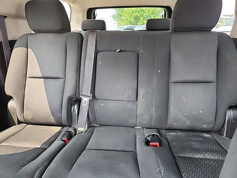 Used 2012 Chevrolet Suburban LS w/ Convenience Package 1 AWD/4WD image 27