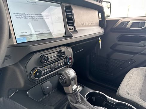 New 2026 Ford Bronco 2-Door image 26