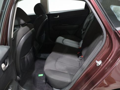 Used 2016 Kia Optima LX image 18