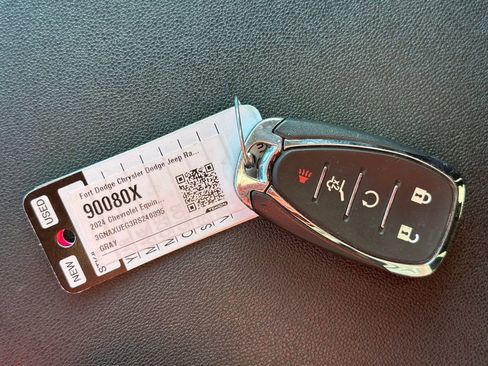 Used 2024 Chevrolet Equinox LT image 35