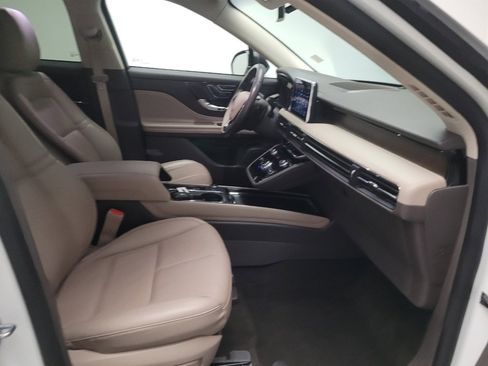 Used 2022 Lincoln Corsair Reserve w/ Elements Package FWD image 21