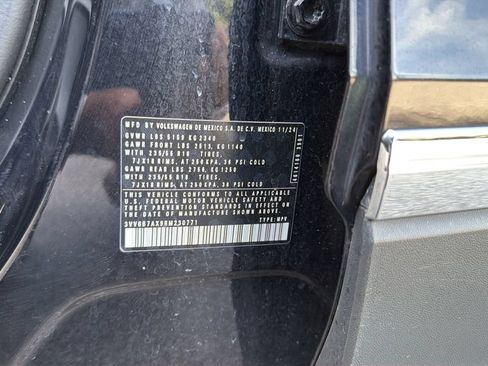 Used 2024 Volkswagen Tiguan Wolfsburg Edition FWD image 28