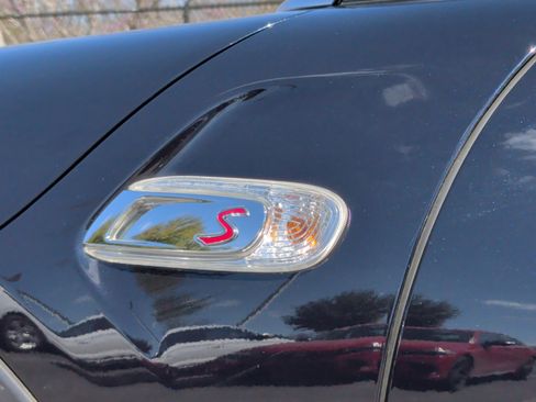 Used 2021 MINI Cooper S w/ Driver Assistance Package image 11