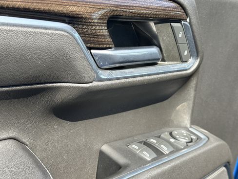 Used 2023 Chevrolet Silverado 1500 RST image 24
