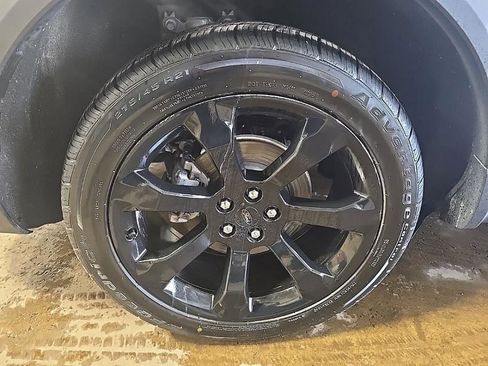 Used 2022 Ford Explorer ST-Line image 38