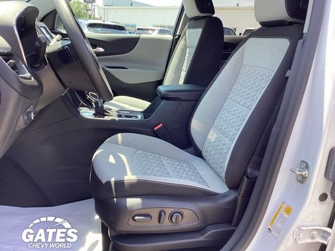 Used 2024 Chevrolet Equinox LS w/ LS Convenience Package FWD image 13