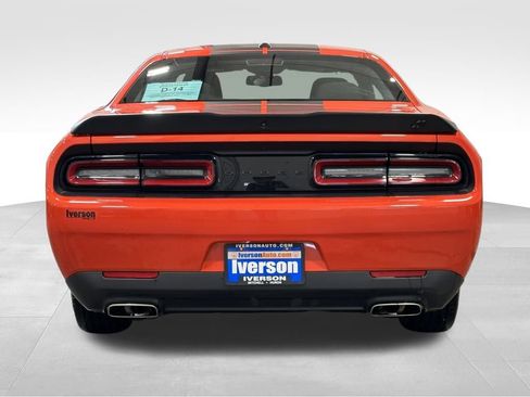 Used 2023 Dodge Challenger SXT w/ Blacktop Package image 6