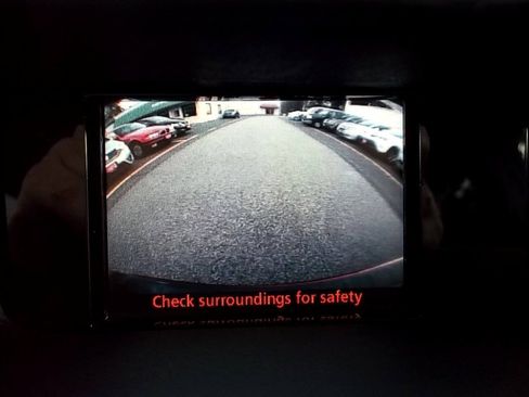 Used 2012 Toyota Sienna LE w/ Towing Pkg FWD image 6