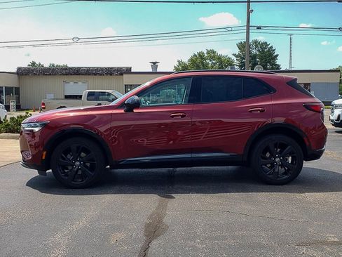 Used 2022 Buick Envision Essence w/ Technology Package I image 4