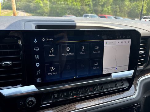 Used 2025 Chevrolet Silverado 2500 LT w/ Trail Boss Package AWD/4WD image 19