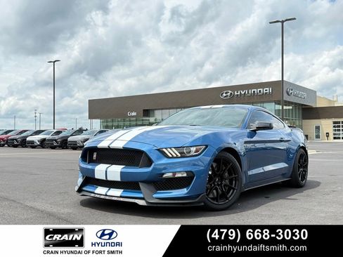 Used 2020 Ford Mustang Shelby GT350 w/ Technology Package RWD image 1