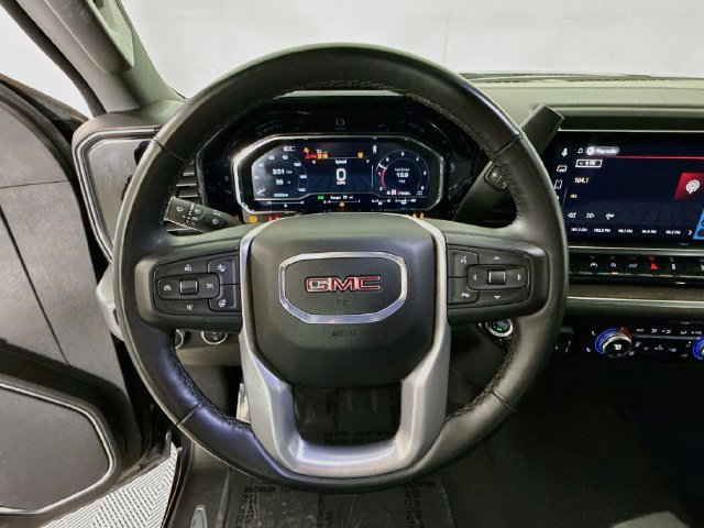Used 2025 GMC Sierra 1500 SLT AWD/4WD image 12