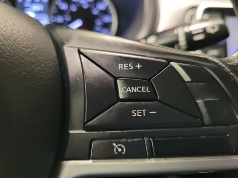 Used 2019 Nissan Kicks S FWD image 19