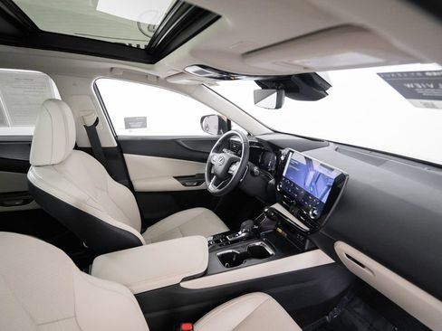 Certified 2025 Lexus NX 350h AWD w/ Accessory Package (K3) image 20