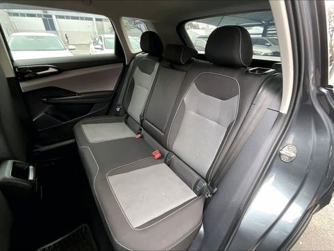 Certified 2024 Volkswagen Taos S image 21