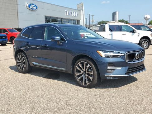Used 2023 Volvo XC60 B5 Ultimate w/ Climate Package AWD/4WD image 3