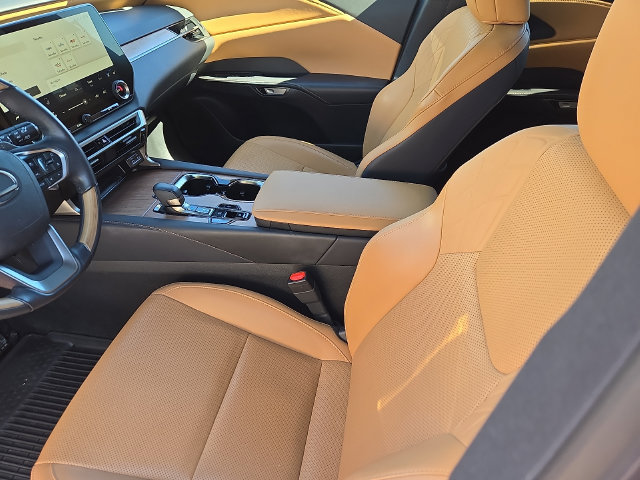 Used 2024 Lexus RX 350 Premium w/ Cold Area Package FWD image 11