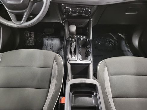 Used 2025 Chevrolet TrailBlazer LT image 17