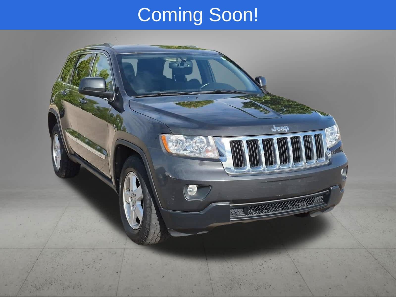 Used 2011 Jeep Grand Cherokee Laredo w/ Security & Convenience Group AWD/4WD image 8