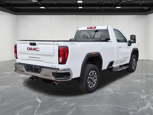 Used 2024 GMC Sierra 2500 SLE w/ SLE Convenience Package AWD/4WD image 5