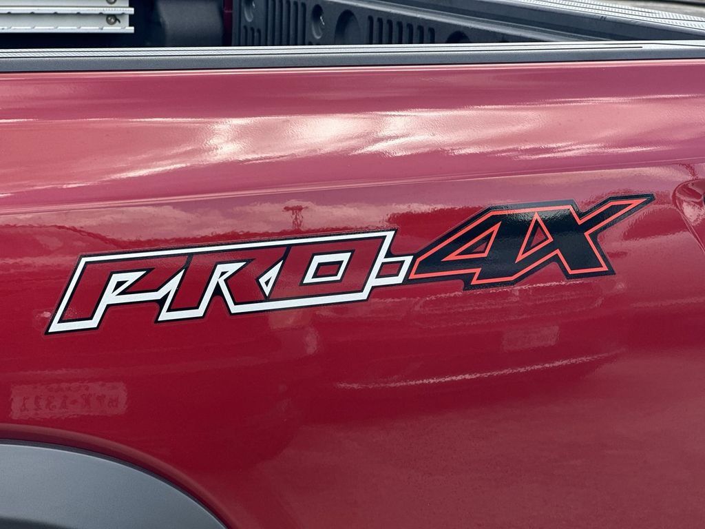 Used 2023 Nissan Frontier PRO-4X w/ Pro Convenience Package AWD/4WD image 46